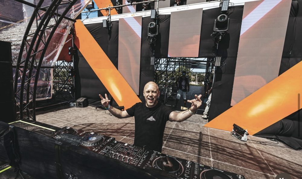 Peak'O derrière les platines, Eskape Festival 2026